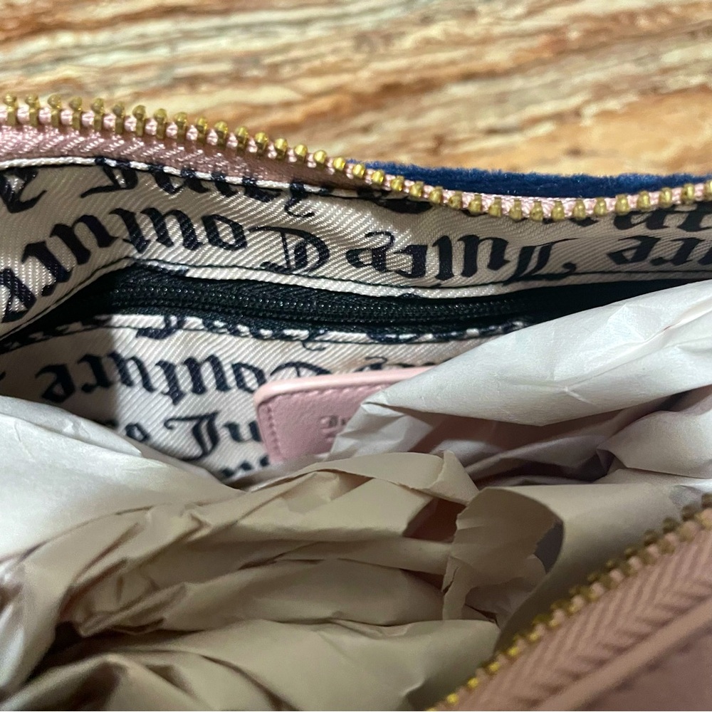 Juicy Couture - Picture 5 of 11